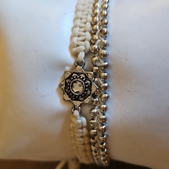 3/$30 Set of Two Ivory Floral Silver Beaded Macrame Adjustable Bracelets - Picture 2 of 5